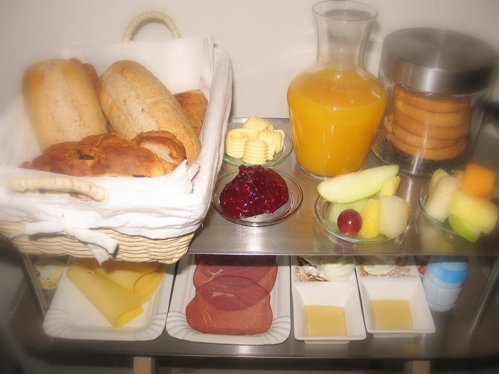 Bed & Breakfast Aan De Singel Van אוטרכט מראה חיצוני תמונה